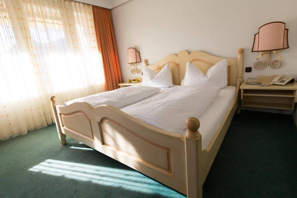 Schlosshotel Doerflinger Bludenz Esterno foto